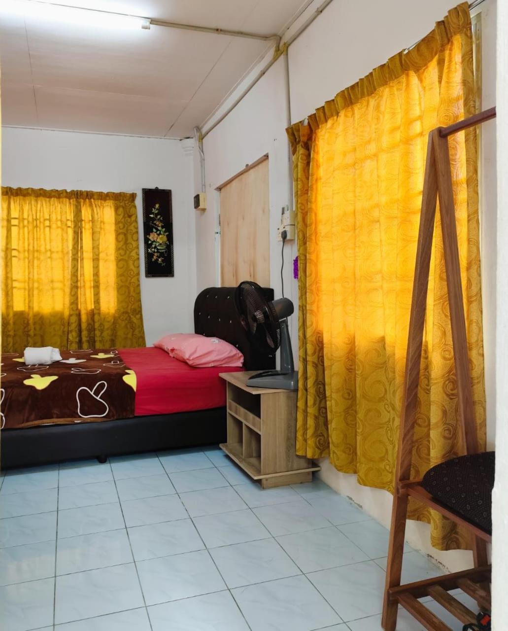Padang Besar Roomstay Firdaus エクステリア 写真