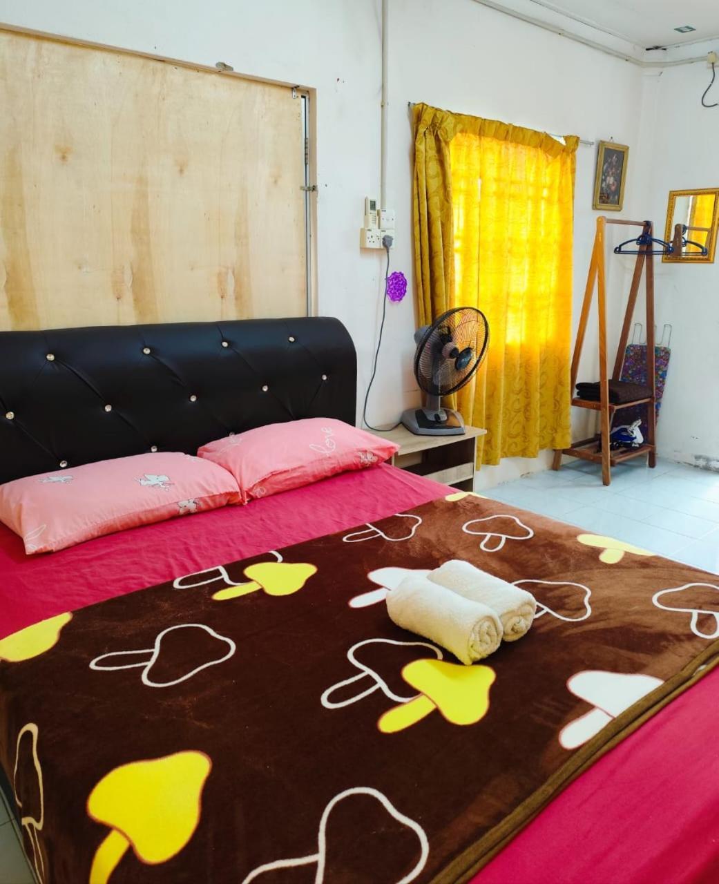 Padang Besar Roomstay Firdaus エクステリア 写真